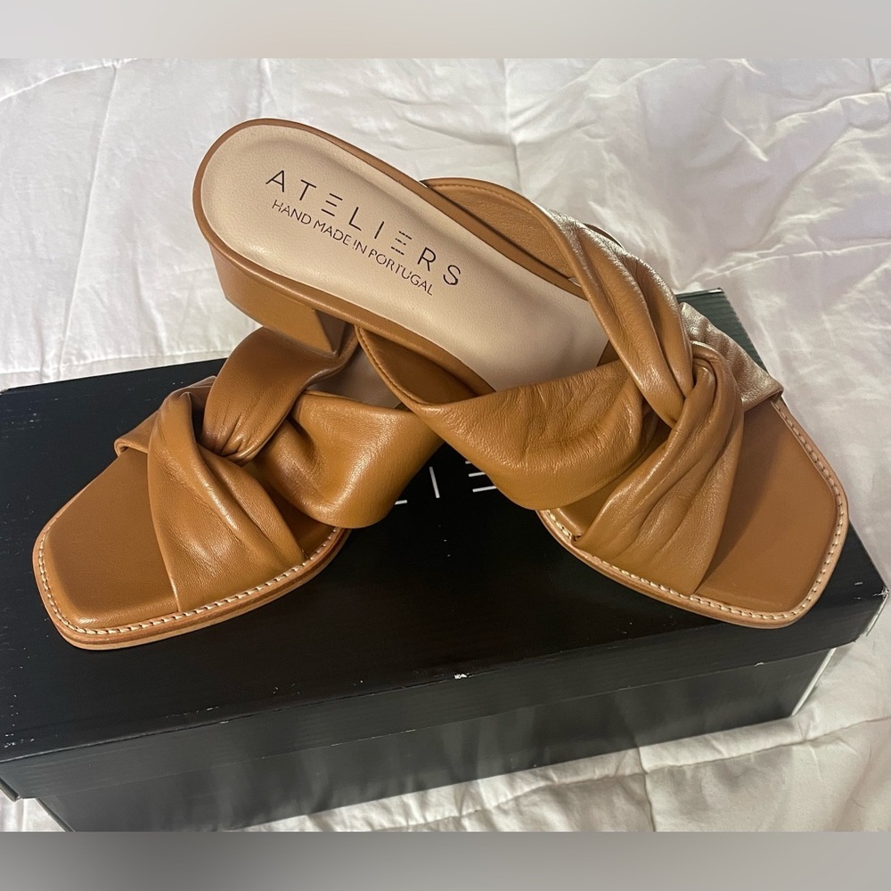 Ateliers Doria Tan Leather 2” Block Heel Sandals
